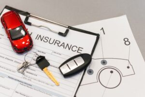 Car incident protective and car insurance policy examining insurance